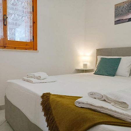 טורה דל'אורסו Il Giardino Di Sofia Charm And Comfort Apartment מראה חיצוני תמונה
