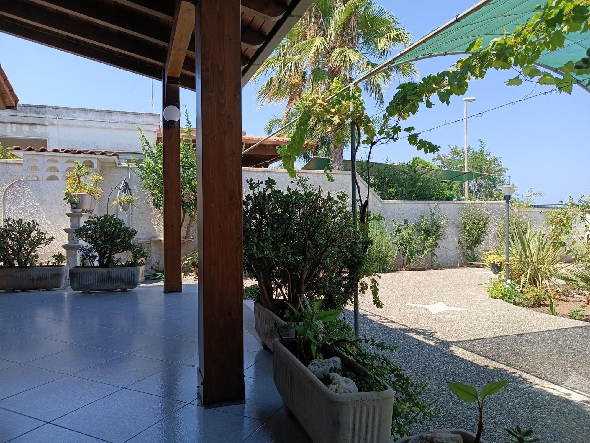 טורה דל'אורסו Il Giardino Di Sofia Charm And Comfort Apartment מראה חיצוני תמונה